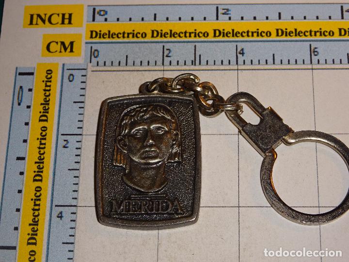 Coleccionismo de llaveros: LLAVERO DE TURISMO. M&Eacute;RIDA, BADAJOZ - Foto 1