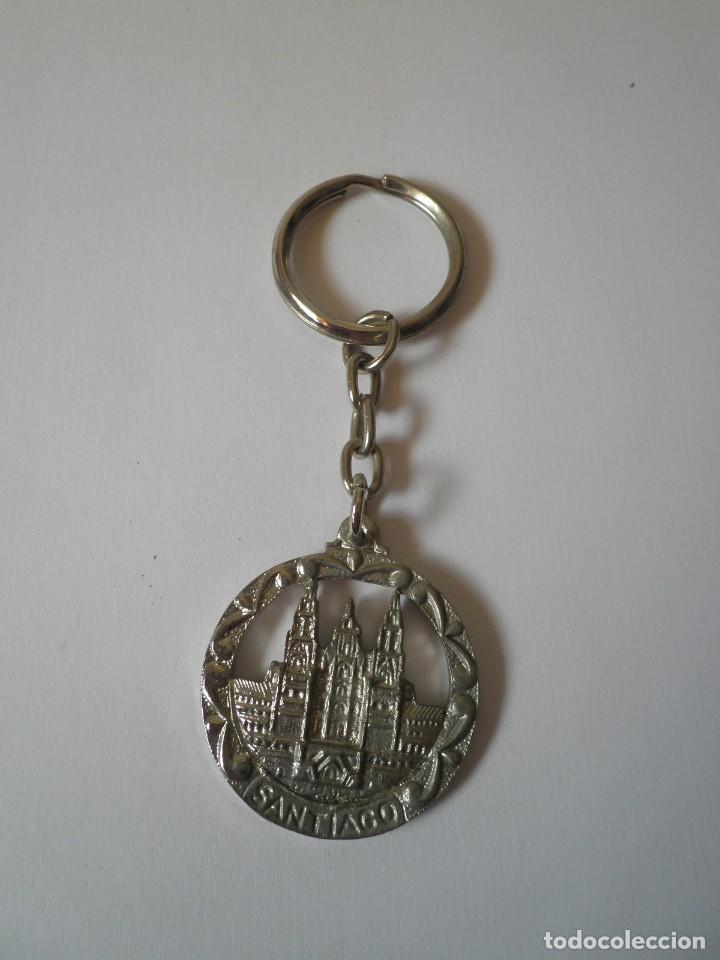 Collection of Keychains: LLAVERO ANTIGUO SANTIAGO DE COMPOSTELA