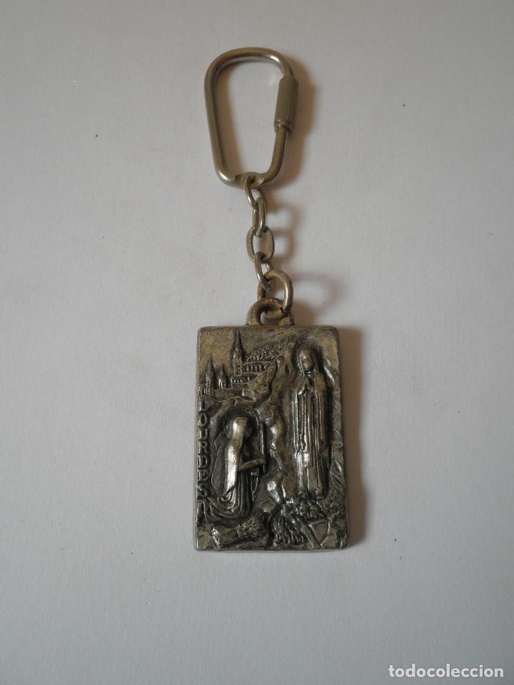 Coleccionismo de llaveros: LLAVERO ANTIGUO LOURDES ** - Foto 1