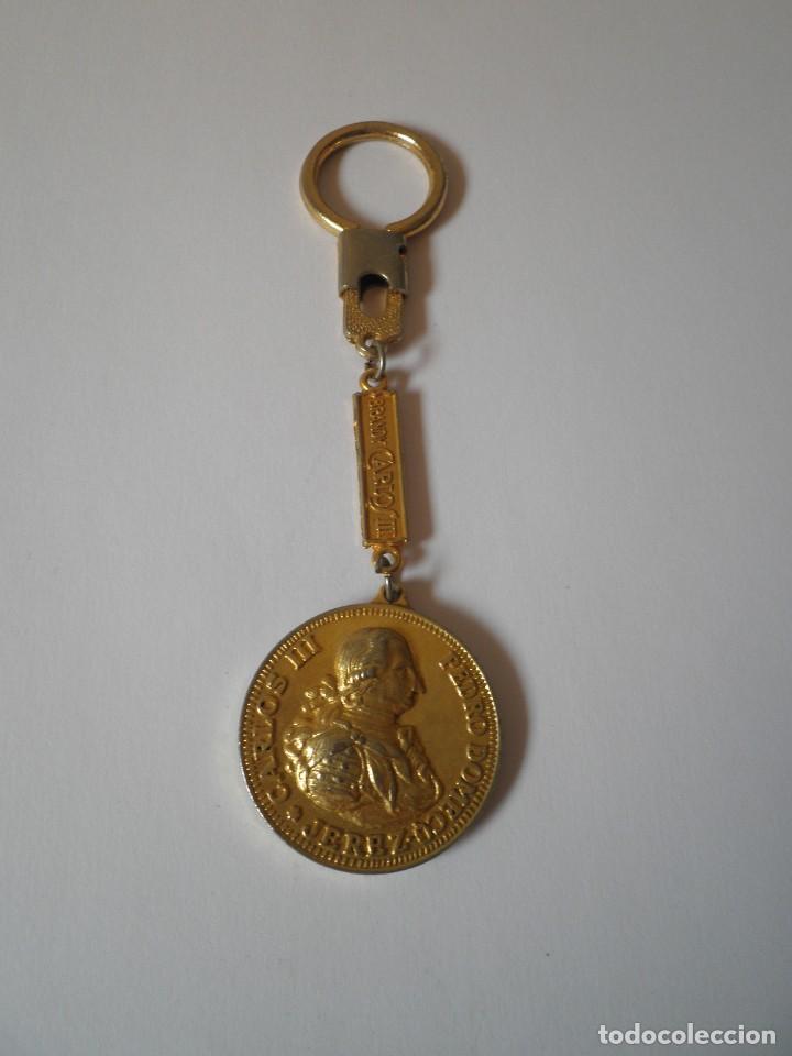 Colecionismo de porta-chaves: LLAVERO ANTIGUO PEDRO DOMECQ JEREZ CARLOS III **