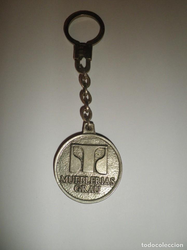 Collection of Keychains: LLAVERO ANTIGUO PUBLICIDAD MUEBLERIAS GRAUS MUEBLES DE TARRAGONA MUEBLES REUS MUEBLES LA ESTRELLA