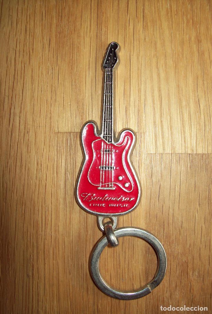 Collectionnisme de portes-cl&eacute;s: LLAVERO GUITARRA BUDWEISER LIVE MUSIC