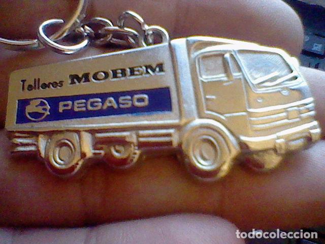 Coleccionismo de llaveros: llavero camiones pegaso taller mobem fuenlabrada raro