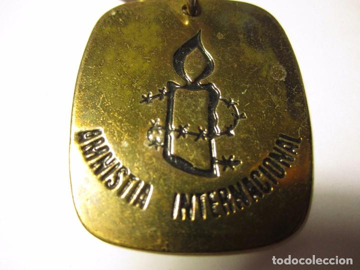 Coleccionismo de llaveros: llavero amnistia internacional - Foto 2