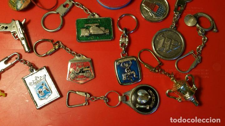 Coleccionismo de llaveros: LOTE DE 17 LLAVEROS - L4 - Foto 4