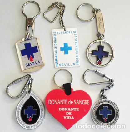 Collection of Keychains: LOTE LLAVEROS - DONANTES DE SANGRE - SEVILLA - PUBLICIDAD LOGOTIPO - HERMANDAD DONANTE SS - LLAVERO