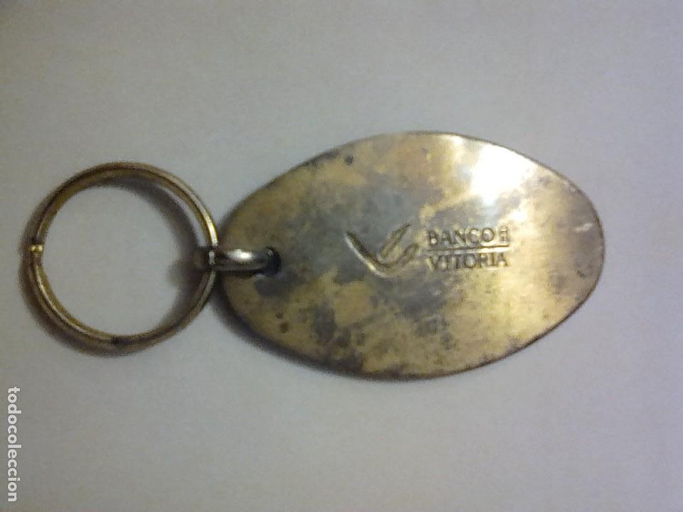 Coleccionismo de llaveros: Llavero banco de vitoria - Foto 1