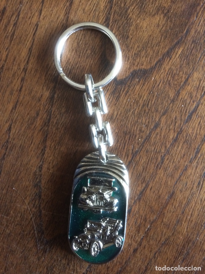 Collectionnisme de portes-cl&eacute;s: Llavero Autom&oacute;vil Antiguo