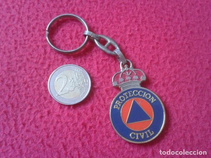 Coleccionismo de llaveros: LLAVERO KEYRING KEYCHAIN PORTE-CL&Eacute;S PROTECCI&Oacute;N CIVIL Y ESCUDO DE ESPA&Ntilde;A SPAIN VER FOTO/S Y DESCRIPCI