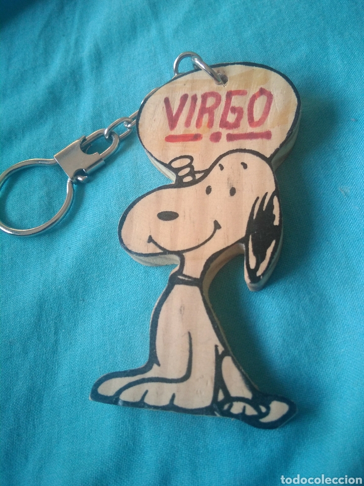 Coleccionismo de llaveros: Llavero Snoopy Virgo de madera - Foto 1