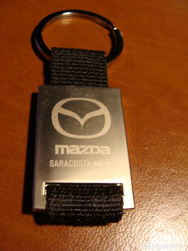Collection of Keychains: LLAVERO METAL COCHE AUTOMOVIL MAZDA SARACOSTA MOTOR