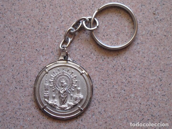 Coleccionismo de llaveros: LLAVERO VIRGEN DEL PILAR. PUBLICIDAD SEMIRREMOLQUES Y BASCULANTES. ZARAGOZA.