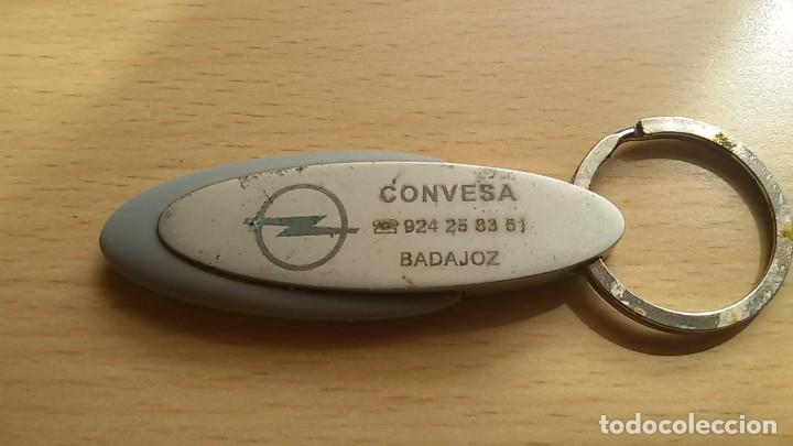 Coleccionismo de llaveros: LLAVERO OPEL CONVESA BADAJOZ - Foto 1