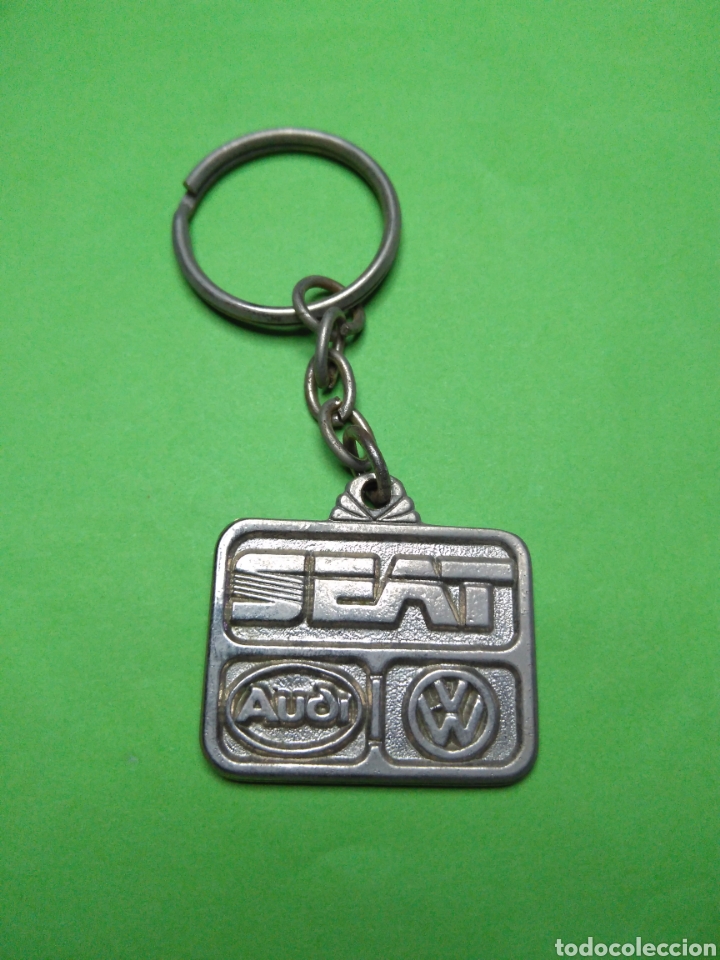Coleccionismo de llaveros: LLAVERO SEAT VILANOVA MOTORS SA