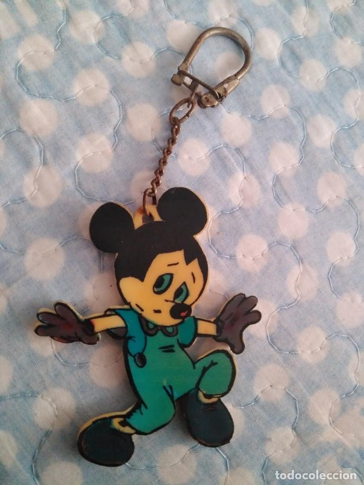 Coleccionismo de llaveros: antiguo llavero mickey mouse ni&ntilde;o