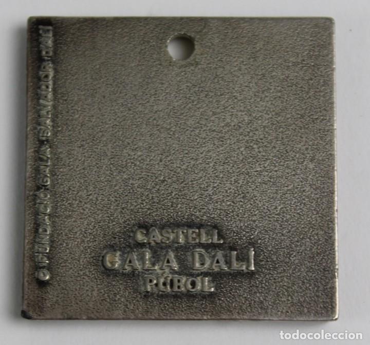 Coleccionismo de llaveros: JOY- 970. CLAUER CASTELL GALA DALI, P&Uacute;BOL. - Foto 2