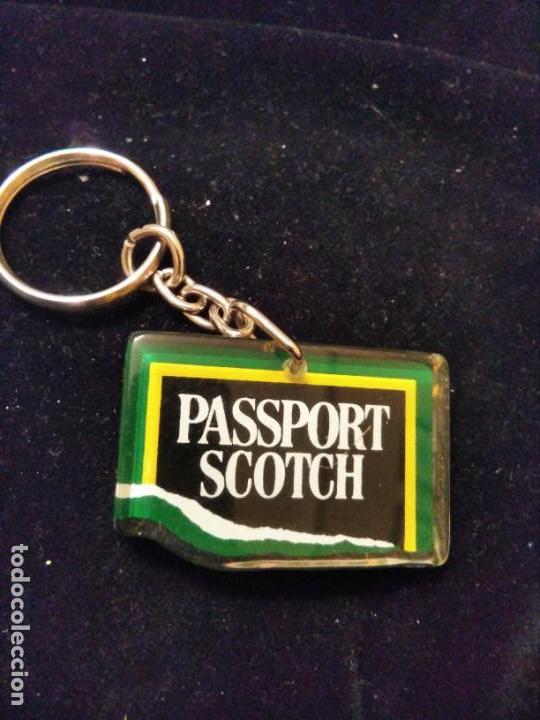 Coleccionismo de llaveros: Llavero whisky passport scotch