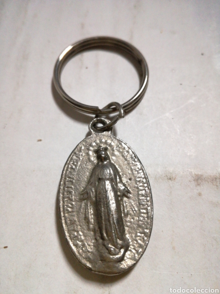 Coleccionismo de llaveros: Llavero religioso medalla - Foto 2