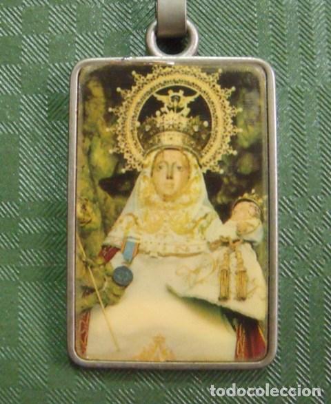 Coleccionismo de llaveros: Llavero Doble Cara Recuerdo Virgen con Ni&ntilde;o Jes&uacute;s y Rey