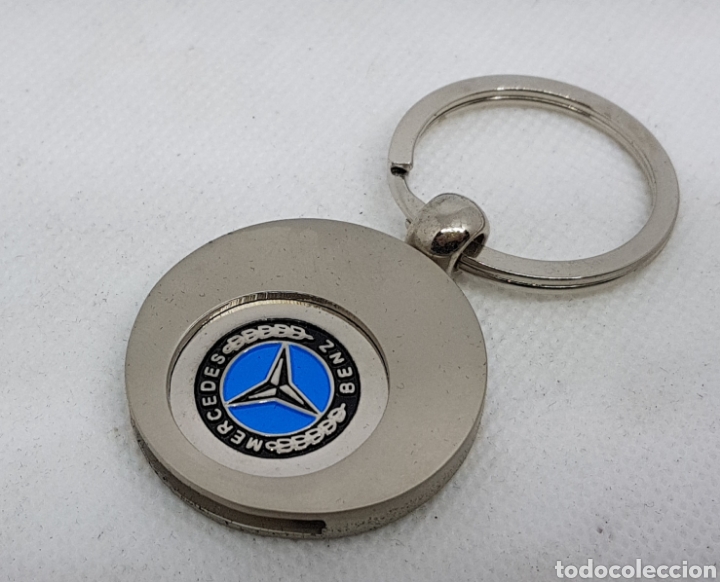 Collection of Keychains: llavero - mercedes benz - car09