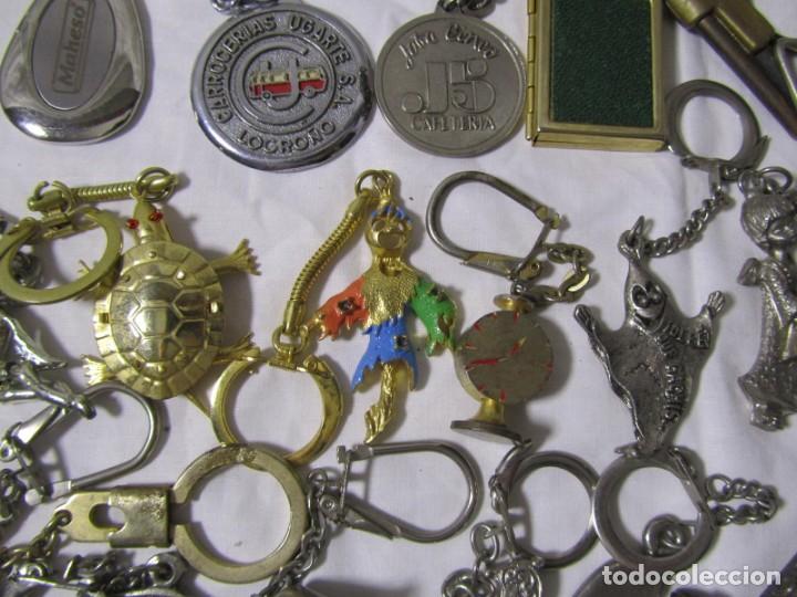 Coleccionismo de llaveros: 57 llaveros met&aacute;licos - Foto 6