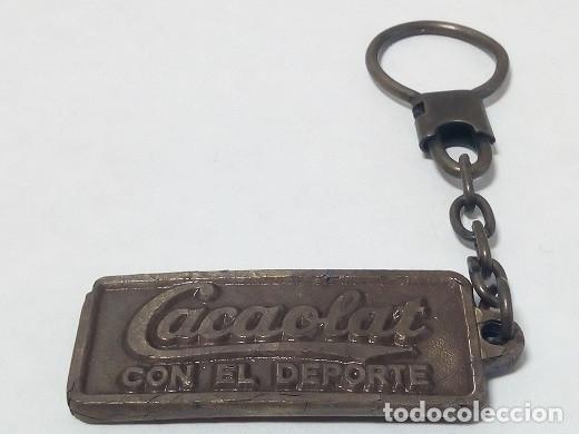 Coleccionismo de llaveros: Llavero Cacaolat con el Deporte - Foto 2