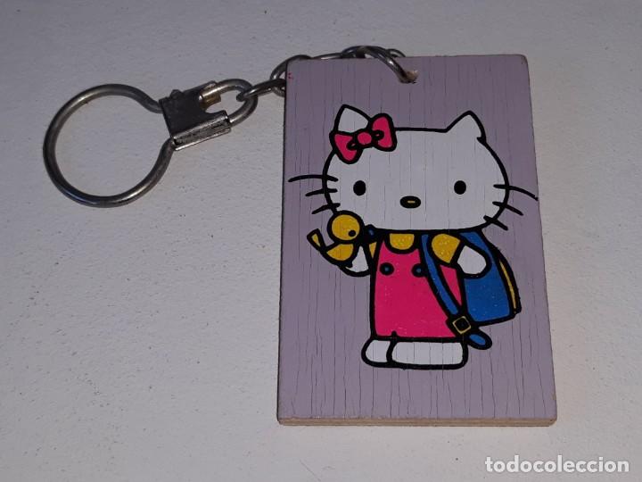 Coleccionismo de llaveros: ANTIGUO LLAVERO DE HELLO KITTY EN MADERA A&Ntilde;OS 80