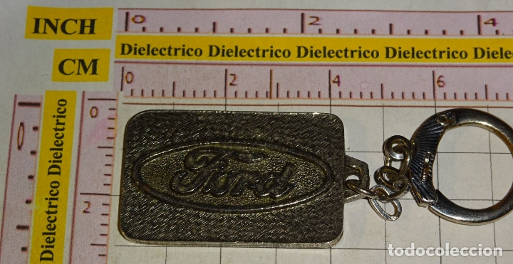 Collectionnisme de portes-cl&eacute;s: LLAVERO DE COCHES MOTOS. FORD CONCESIONARIOS DE MORALEDA DE ZAFAYONA, GRANADA