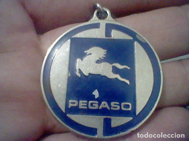 Coleccionismo de llaveros: PEGASO LLAVERO CAMIONES CABALLO SALTANDO PINTURA LACADA MUY BUSCADO RARO LEER