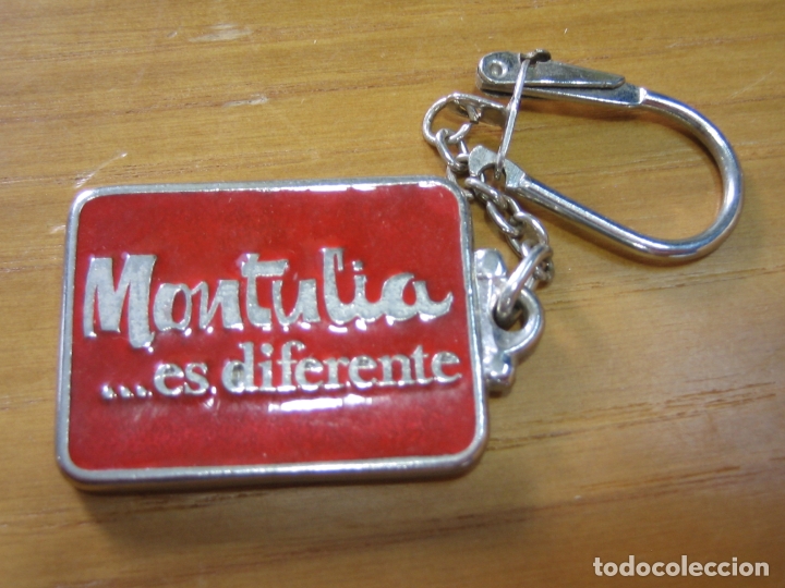 Coleccionismo de llaveros: Antiguo llavero. Montubia. Montilla