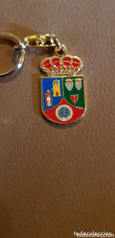 Collection of Keychains: Llavero Asociaci&oacute;n Pro hu&eacute;rfanos de la Guardia Civil