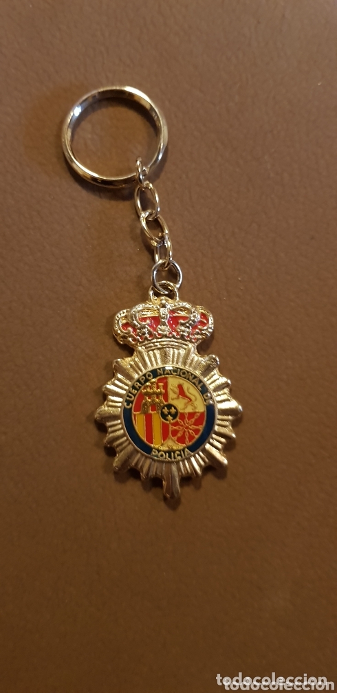 Collectionnisme de portes-cl&eacute;s: Llavero Cuerpo Nacional de Polic&iacute;a