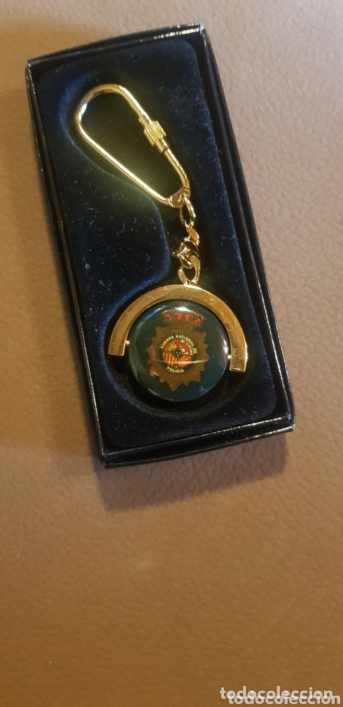 Collectionnisme de portes-cl&eacute;s: Llavero Cuerpo Nacional de Polic&iacute;a