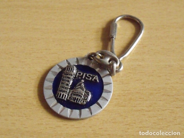 Coleccionismo de llaveros: Pisa. Italia. Buen estado. 3,5 cm di&aacute;metro. Llavero.