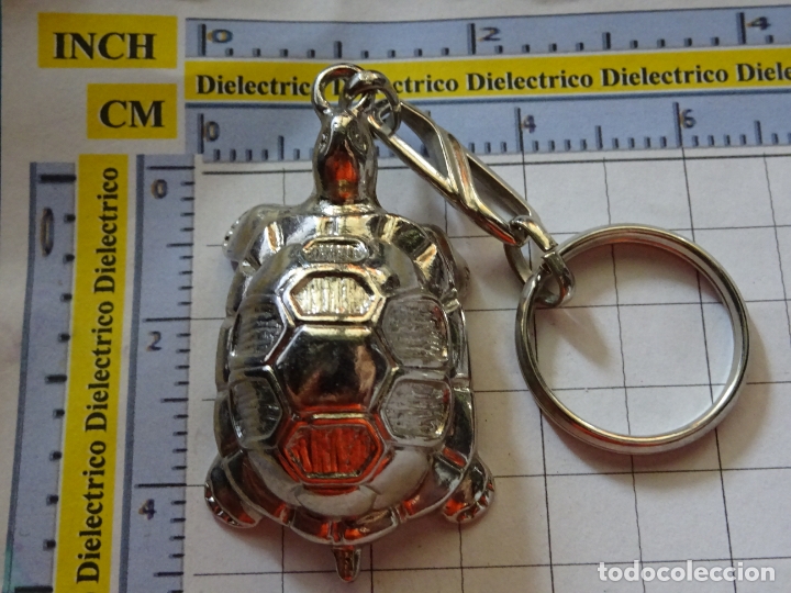 Sammlung von Schl&uuml;sselanh&auml;ngern: LLAVERO DE MINIATURAS FIGURITAS. TORTUGA GRAN RELIEVE CALIDAD