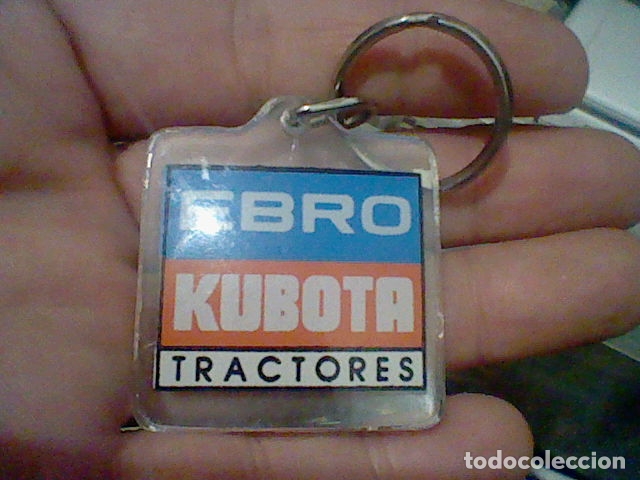 Coleccionismo de llaveros: EBRO KUBOTA TRACTORES LLAVERO VINTAGE PL&Aacute;STICO RETRO ORIGINAL SPAIN