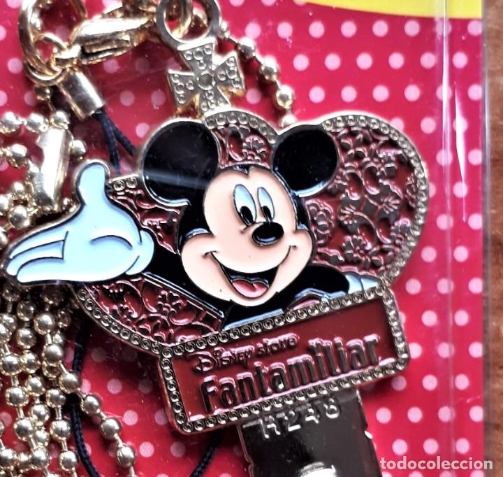Coleccionismo de llaveros: 0074 COLGANTE M&Oacute;VIL ORIGINAL TIENDA DISNEY. LLAVE MICKEY MOUSE.