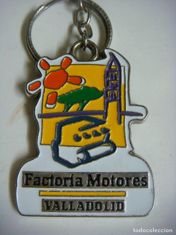 Collection of Keychains: LLAVERO FACTORIA MOTORES RENAULT VALLADOLID