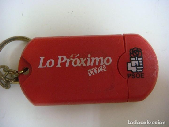 Collection of Keychains: LLAVERO LO PROXIMO VOTA PSOE EN EL INTERIOR LLEVA UN PROFILACTICO (PRESERVATIVO)