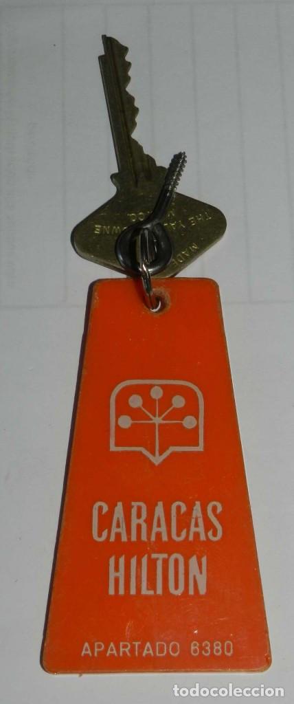 Colecionismo de porta-chaves: ANTIGUO LLAVERO HOTEL CARACAS HILTON, VENEZUELA, TAL COMO SE VE EN LAS FOTOGRAFIAS PUESTAS.