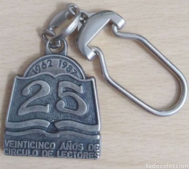 Coleccionismo de llaveros: Llavero c&iacute;rculo de lectores 25 a&ntilde;os - Foto 2
