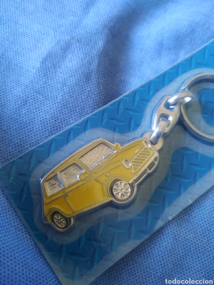 Coleccionismo de llaveros: Llavero Mini antiguo - Foto 1