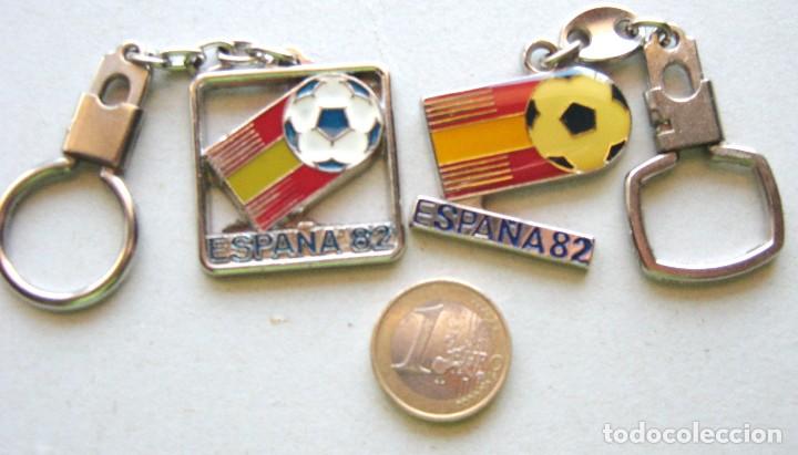 Coleccionismo de llaveros: LOTE 2 LLAVERO LOGO MUNDIAL FUTBOL ESPA&Ntilde;A 1982 METAL KEYRING CHAVEIRO PORTE-CLES R95-R