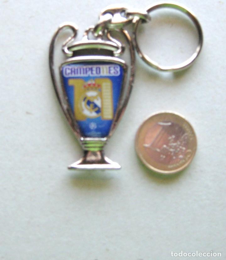 Sammlung von Schl&uuml;sselanh&auml;ngern: LLAVERO REAL MADRID CHAMPIONS LEAGUE N&ordm; 11 MILAN 2006 FUTBOL METAL KEYRING CHAVEIRO R108-R