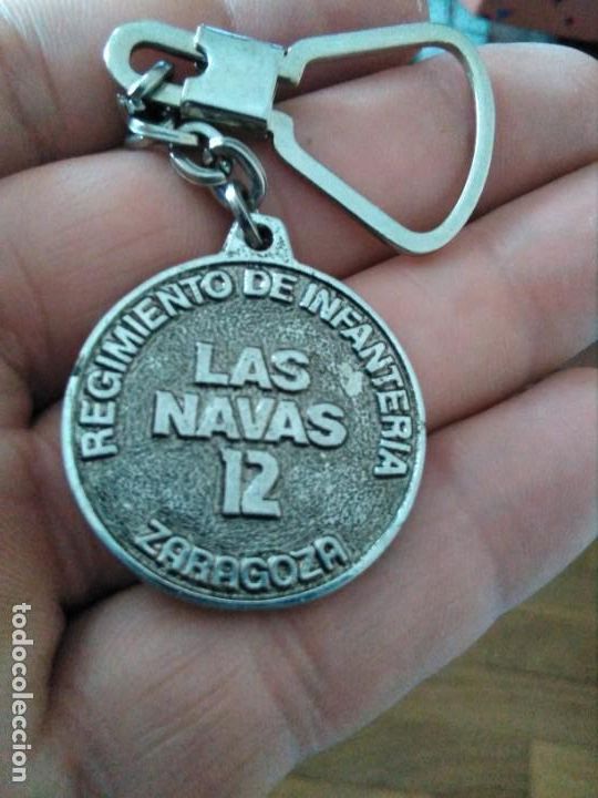 Coleccionismo de llaveros: LLAVERO MILITAR REGIMIENTO INFANTERIA LAS NAVAS 12 (ZARAGOZA)