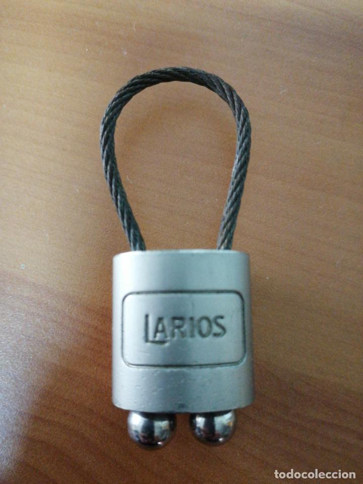 Coleccionismo de llaveros: LOTE 122 - LLAVERO DE GINEBRA GIN LARIOS