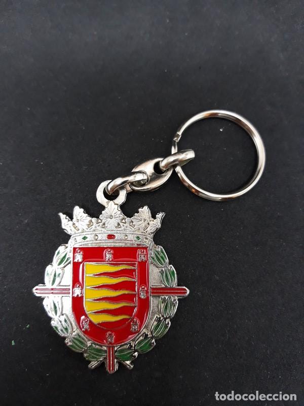 Collection of Keychains: llavero Valladolid