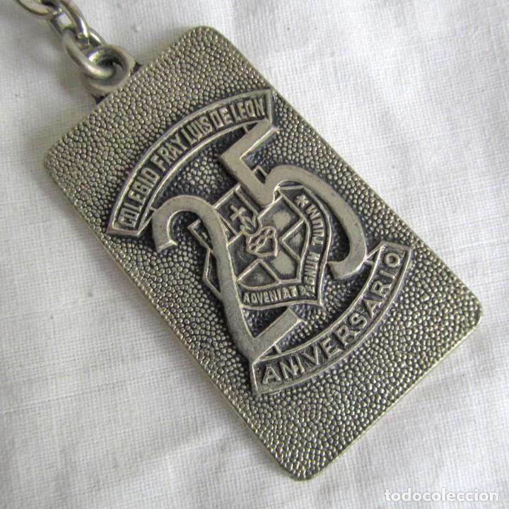 Collection of Keychains: Llavero colegio Fray Luis de Le&oacute;n, 25 aniversario
