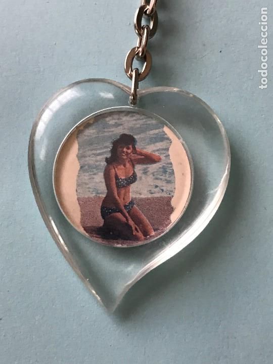 Collectionnisme de portes-cl&eacute;s: CHICA SEXY BIKINI PIN UP CORAZON EROTICO - LLAVERO ANTIGUO
