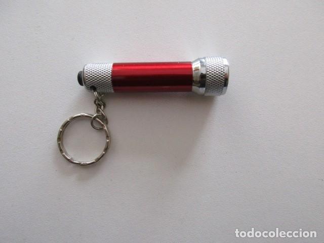Coleccionismo de llaveros: LLAVERO LINTERNA FUNCIONANDO - Foto 2